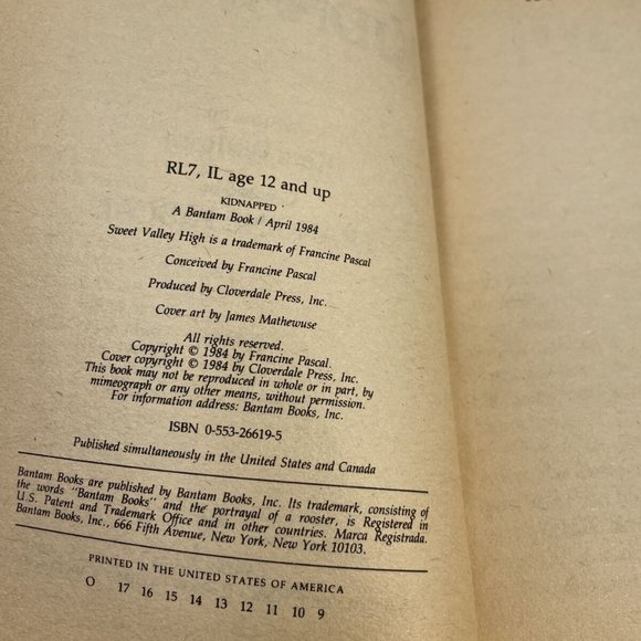 Vintage Sweet Valley High #13 Kidnapped Pascal Twins Paperback Book - Picture 7 of 11